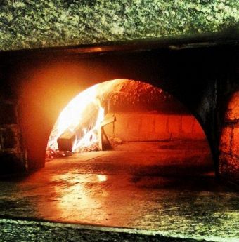 Pizzeria Ristorante Capri - Asti-Forno a legna