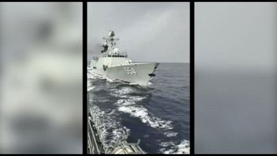 Le navi cinesi vicino alla barriera corallina contesa con le Filippine