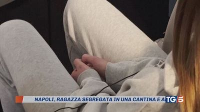 La attira coi social, brutale violenza