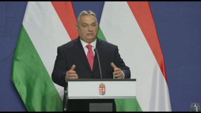 Orban a ruota libera: "Una malattia sta divorando l'Occidente"