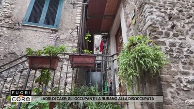 Ladri di case: Gli occupanti la rubano alla disoccupata