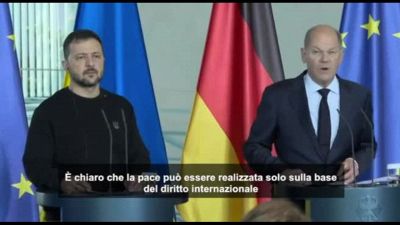 Zelensky a Berlino, Scholz: non accetteremo pace dettata dalla Russia