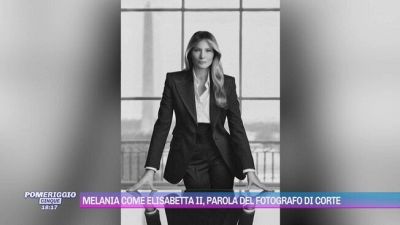 Melania Trump, decisa e aggressiva nel ritratto ufficiale