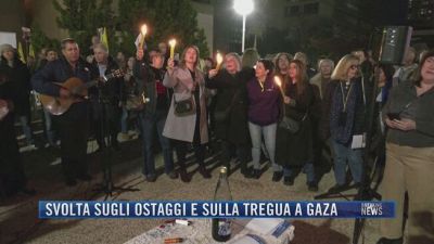 Breaking News delle 21.30 | Svolta sugli ostaggi e sulla tregua a Gaza