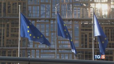 Acconto fiscale per le big dell'energia?