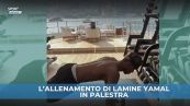 Il duro allenamento di Lamine Yamal: flessioni in palestra