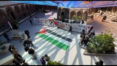 I pro-Pal bloccano l'installazione di Amazon alla Statale di Milano