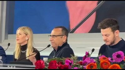 Sanremo, Conti: "Nessun veto su ospiti, Fedez ha cantato "Bella Carognoetta"