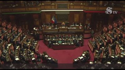 Difesa Ue, Meloni: ingenuo o folle pensare di fare senza la Nato