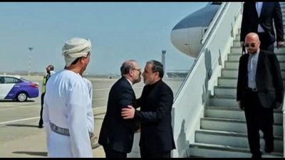 Iran, il ministro Araghchi in Oman per discutere dello stretto Hormuz