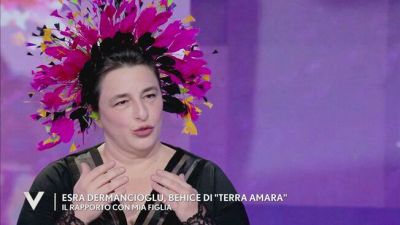 Esra Dermancioglu e il rapporto con sua figlia