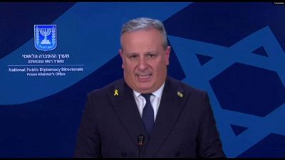 Israele: Hamas deve rilasciare "tre ostaggi vivi" sabato