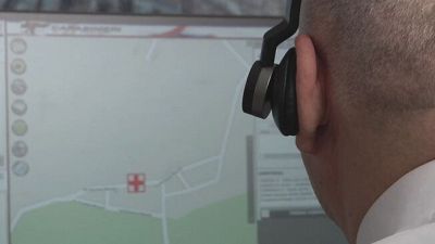 Allarmi a vuoto e guasti, braccialetti elettronici sotto inchiesta