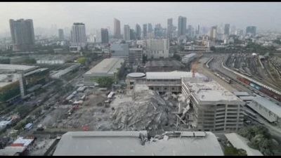 Sisma Myanmar, le immagini aeree del grattacielo crollato a Bangkok