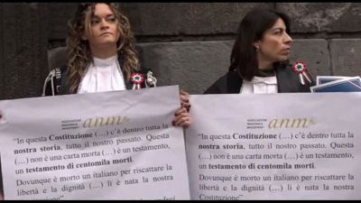 A Napoli Nordio apre l'anno giudiziario tra protesta toghe e applausi