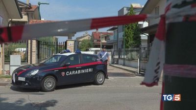 Paderno Dugnano, "Feroce accanimento, strage premeditata"