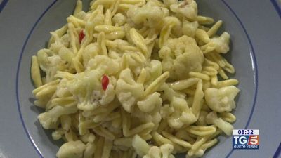Gusto Verde: cavatelli con cavolfiore e acciughe