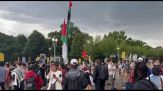 Protesta davanti alla Casa Bianca: "No new war in The Middle East"