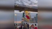 Veliero urta il ponte di Brooklyn, vittime e feriti