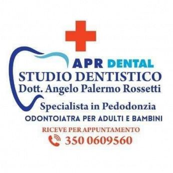 Lo Studio Dentistico APR DENTAL è formato da un team di professionisti, ognuno specializzato in una branca dell’odontoiatria; in questo modo possiamo fornirvi un servizio completo e di qualità. Si impegnano quotidianamente a soddisfare le esigenze.