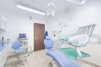 Ambulatorio o Dental B IMPIANTI DENTALI