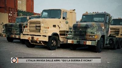 L'Italia invasa dalle armi: "Qui la guerra è vicina"