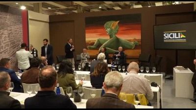 La Sicilia al Vinitaly: il vino tra cultura e impegno sociale