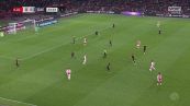 Harakiri Ajax in casa: papera clamorosa del portiere