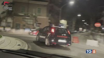 Spaccio e armi, presa la banda del pollaio