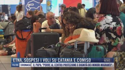 Breaking News delle 17.00 | Etna, sospesi i voli su Catania e Comiso