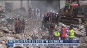 Breaking News delle 16.00 | Raffica di razzi su obiettivi hezbollah
