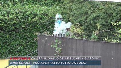 Chiara, il giallo delle buche in giardino
