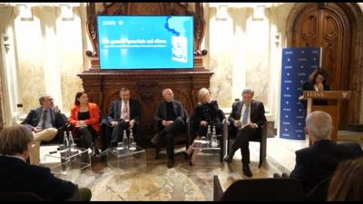 I fanatici del clima: un libro denuncia gli opposti estremismi