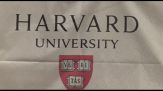 Trump nega ad Harvard l'iscrizione di studenti stranieri