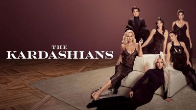 Da oggi possiamo tuffarci nuovamente nella sfavillante vita delle Kardashian