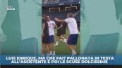 Luis Enrique, la pallonata in testa è virale