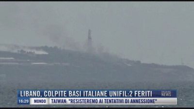 Breaking News delle 16.00 | Libano, colpite basi italiane Unifil: 2 feriti