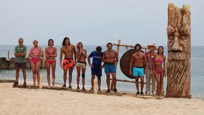 Isola dei Famosi durante la settimana: novità sull'amore di Cristina e nessuno sopporta Helena