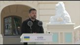 Zelensky chiede unità dopo rimozione del popolare ministro Difesa