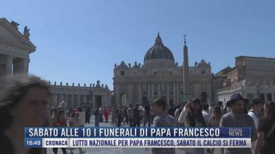 Breaking News delle 17.00 | Sabato alle 10 i funerali di Papa Francesco