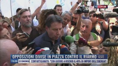 Breaking News delle 16.00 | Opposizioni divise in piazza contro il riarmo