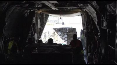 Un volo speciale dell'Aeronautica con aiuti alla popolazione di Gaza