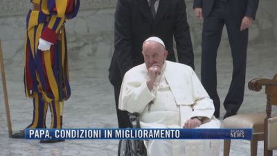 Breaking News delle 21.30 | Papa, condizioni in miglioramento
