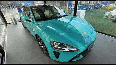 Auto elettrica, ma anche hub di connessione: ecco Xiaomi SU7