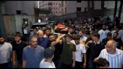I funerali del palestinese ucciso di botte dai coloni israeliani