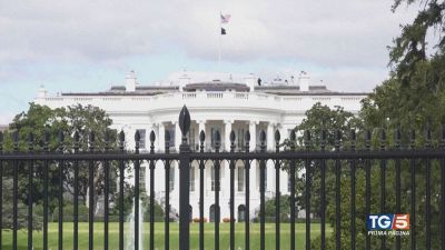 Trump: domani la firma, poi Hormuz sarà aperto