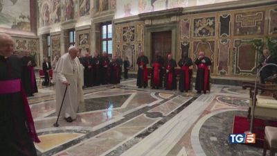 Papa, nuova crisi. Prognosi riservata
