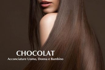 Acconciature Chocolat stiratura capelli definitiva