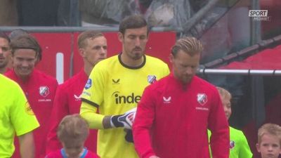 Psv scatenato: sei gol con le firme di Dest e Van Bommel jr