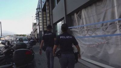 Viareggio, travolse e uccise il ladro che le rubò la borsa